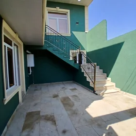 In nan 150.0 m² house with 5.0 rooms is for sale - Image 3