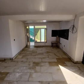 In nan 150.0 m² house with 5.0 rooms is for sale - Image 7