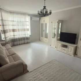 In Baku 68.0 m² apartment is for rent - Image 8