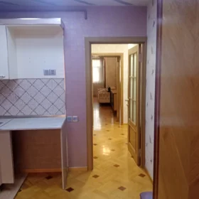 In Baku 60.0 m² apartment is for rent - Image 7