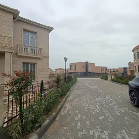 In Sabunçu rayonu 230.0 m² house with 4.0 rooms is for sale - Image 5