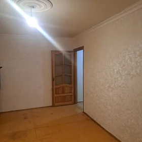 In Sumgayit 50.0 m² apartment is for rent - Image 2