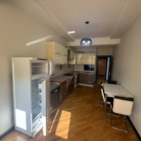 In Baku 130.0 m² apartment is for rent - Image 6