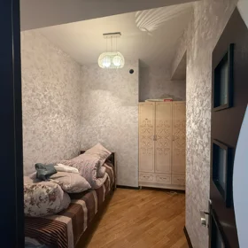 In Baku 130.0 m² apartment is for rent - Image 9