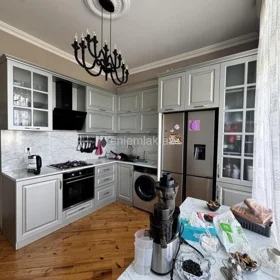 In Baku 86.0 m² apartment is for sale - Image 6
