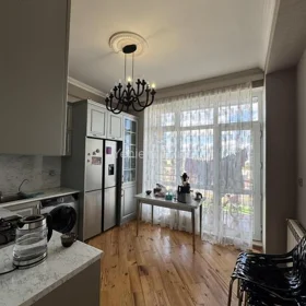 In Baku 86.0 m² apartment is for sale - Image 8
