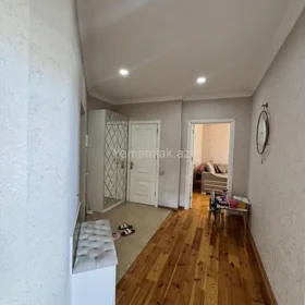 In Baku 86.0 m² apartment is for sale - Image 10