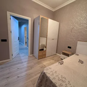 In Baku 92.0 m² apartment is for sale - Image 6