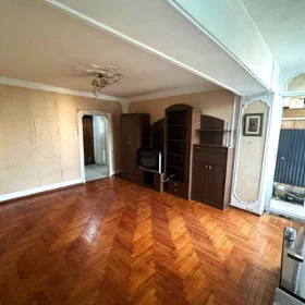 In Baku 50.0 m² apartment is for sale - Image 3