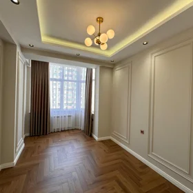 In Baku 135.0 m² apartment is for sale - Image 7