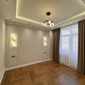 In Baku 135.0 m² apartment is for sale - Image 8