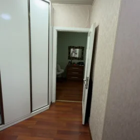 In Baku 85.0 m² apartment is for sale - Image 2