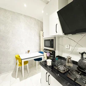 In Baku 60.0 m² apartment is for sale - Image 8