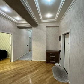 In Baku 124.0 m² apartment is for sale - Image 3