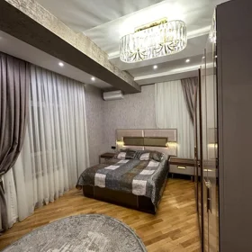 In Baku 124.0 m² apartment is for sale - Image 9