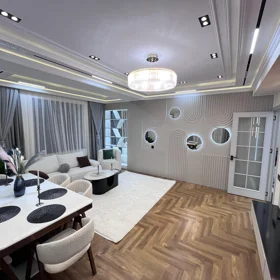 In Baku 120.0 m² apartment is for sale - Image 3