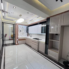 In Baku 120.0 m² apartment is for sale - Image 7
