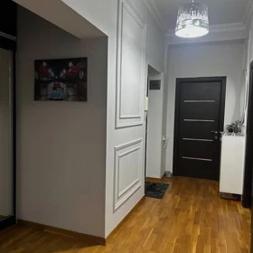 In Baku 84.0 m² apartment is for sale - Image 2