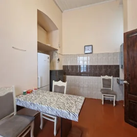 In Baku 60.0 m² apartment is for rent - Image 8