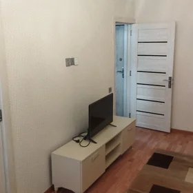 In Baku 45.0 m² apartment is for rent - Image 5