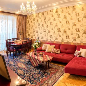 In Baku 105.0 m² apartment is for sale - Image 2