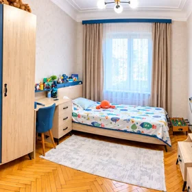 In Baku 105.0 m² apartment is for sale - Image 5