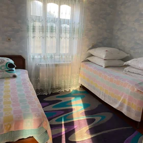 In Baku 172.0 m² house with 6.0 rooms is for sale - Image 8
