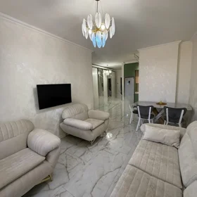 In Baku 65.0 m² apartment is for rent - Image 8