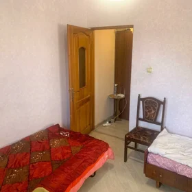 In Baku 65.0 m² apartment is for sale - Image 3