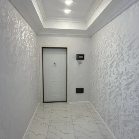 In Baku 100.0 m² apartment is for sale - Image 4