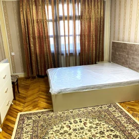 In Baku 72.0 m² apartment is for rent - Image 3