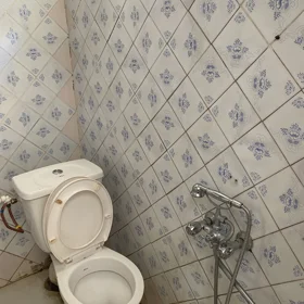 In Baku 40.0 m² house with 1.0 rooms is for rent - Image 2