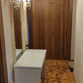 In Baku 80.0 m² apartment is for sale - Image 4