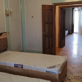 In Baku 80.0 m² apartment is for sale - Image 10