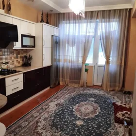 In Baku 90.0 m² apartment is for rent - Image 2