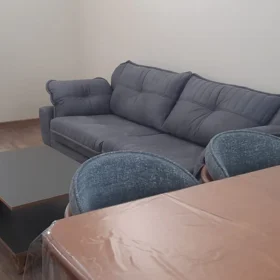 In Baku 110.0 m² apartment is for rent - Image 3