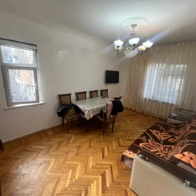 In Baku 60.0 m² apartment is for rent - Image 6