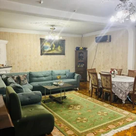 In Baku 110.0 m² apartment is for sale - Image 6
