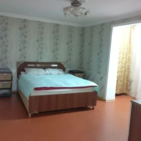 In Binəqədi rayonu 110.0 m² house with 3.0 rooms is for rent - Image 5