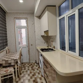 In Baku 70.0 m² apartment is for sale - Image 5
