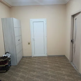 In Baku 65.0 m² apartment is for sale - Image 6