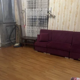 In Baku 75.0 m² house with 3.0 rooms is for sale - Image 2