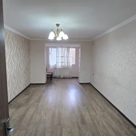 In Baku 70.0 m² apartment is for rent - Image 9