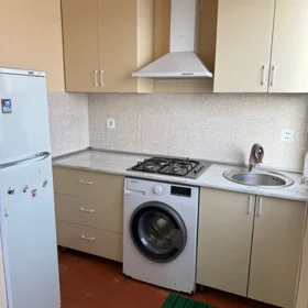 In Baku 105.0 m² house with 2.0 rooms is for rent - Image 3