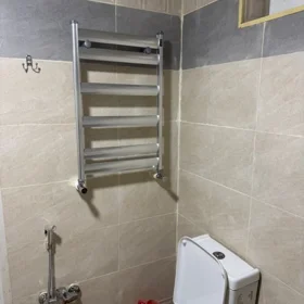In Baku 105.0 m² house with 2.0 rooms is for rent - Image 4