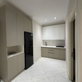 In Baku 60.0 m² apartment is for rent - Image 9