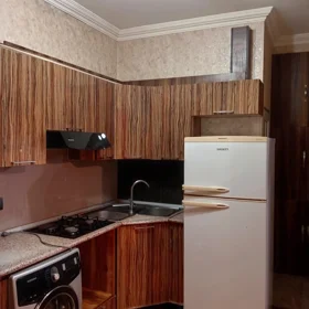 In Khirdalan 50.0 m² apartment is for rent - Image 9