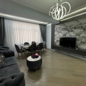 In Baku 106.0 m² apartment is for sale - Image 4