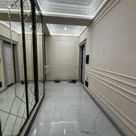 In Baku 106.0 m² apartment is for sale - Image 7