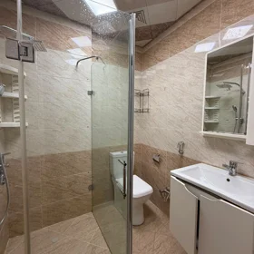 In Baku 90.0 m² apartment is for sale - Image 7